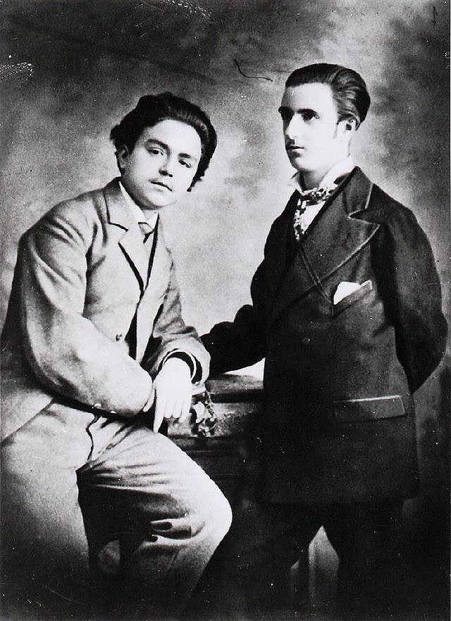 Spanish pianist and composer Isaac Albéniz (1860-1909) and Spanish violonist, composer and conductor Enrique Fernández Arbós (1863-1939).JPG